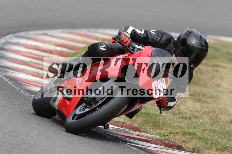 /Archiv-2022/55 14.08.2022 Plüss Moto Sport ADR/Einsteiger/899